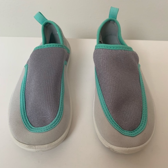 Slip on water shoes - Picture 2 of 3